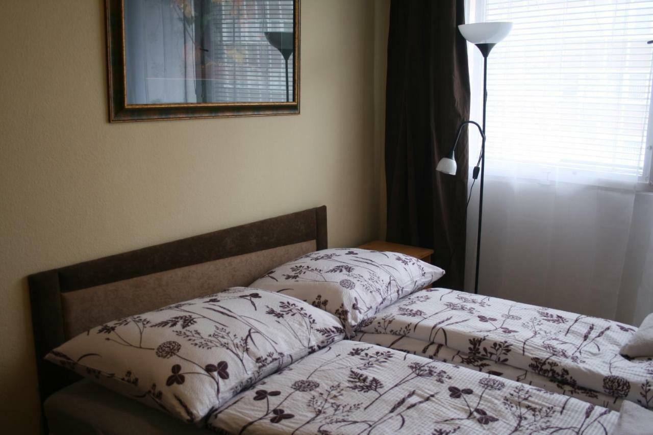 Margaret Bridge Studio Apartment Budapest Exteriör bild