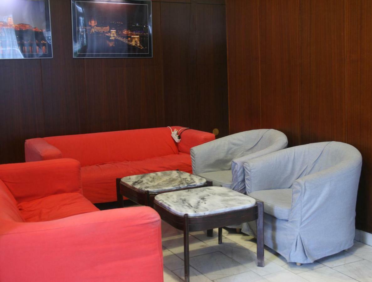 Margaret Bridge Studio Apartment Budapest Exteriör bild
